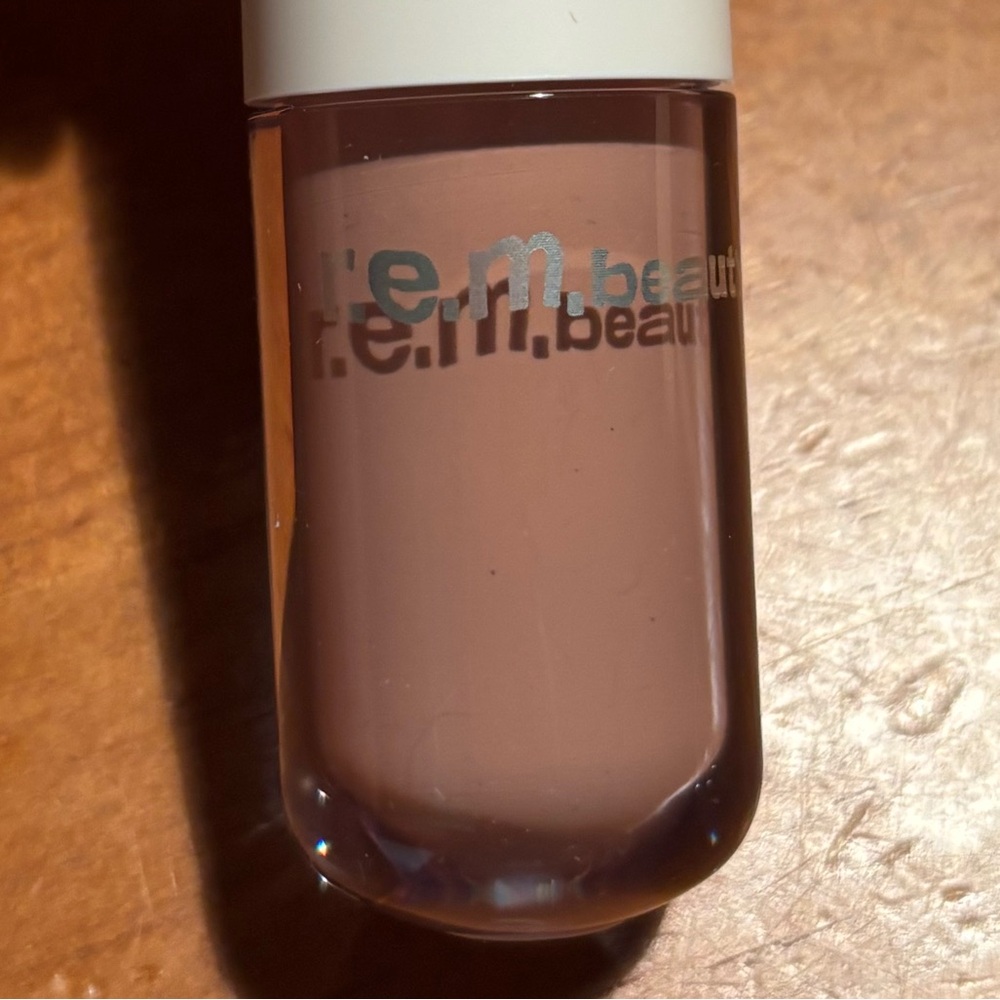r.e.m. REM Beauty Midnight Shadows Lustrous Liquid Eyeshadow - Picture 8 of 14